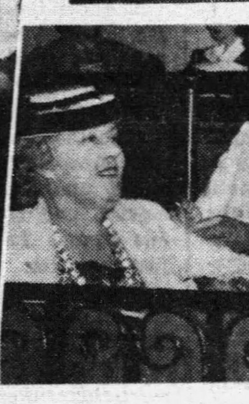 Bowe, Caroline The Miami News Thu 11 Jan 1940 p11.jpg